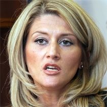 Lila: Siyaset, SMS ve Telefon Çağrılarıyla Değişmez