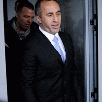 Haradinaj: Kuzeyde Logoyu Çekelim