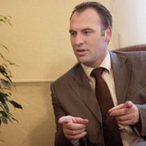 Limaj: PDK Priştine'yi Kazanır