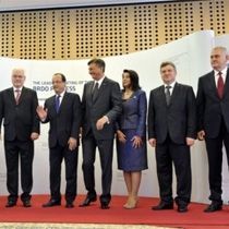 Nikoliç Priştine'de Memnuniyetle Karşılanır