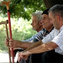 Emekliler Hükümeti Protesto Ediyor