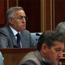 Hükümet Şantajları Mecliste Kriz Yarattı