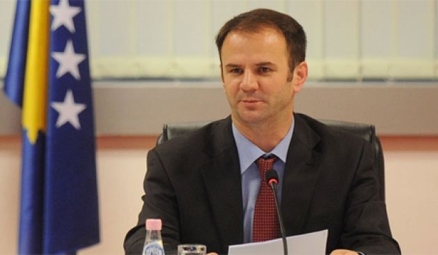 Kuçi: 1 Kasım'a Kadar Sırbistan'ın Hiçbir Yetkilisi Kosova'ya Giremeyecek