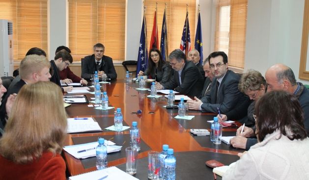 ABD-li Sağlık Uzmanları Kosova Sağlık Reformunu Destekliyorlar