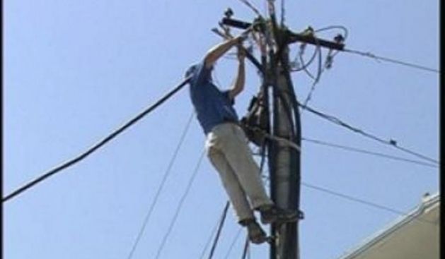 KEK Planlaştırdığı Elektrik Kesintilerini Uyguluyor