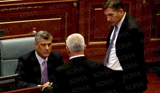 Krasniqi ve Grabovci Meclis'te Tartıştı-Toplantı Yapılamadı