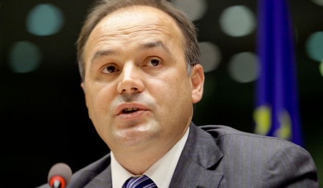 Hoxhaj: Jahjaga-Nikoliç Görüşmesiyle Sırbistan Fiilen Kosova'yı Tanımıştır