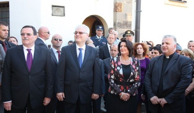 Jahjaga ve Josipoviç Yanova'yı Ziyaret Ettiler