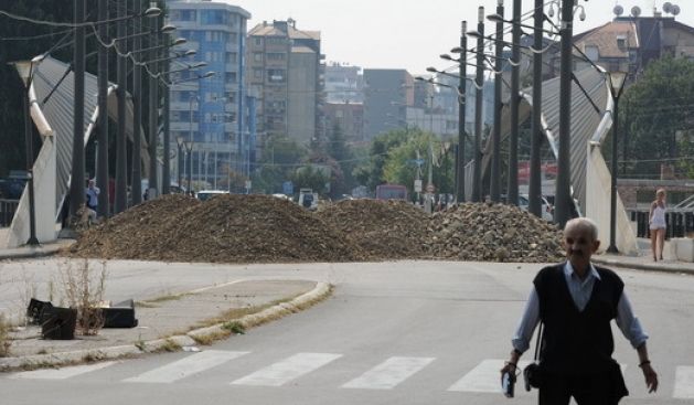 Kuzeyde Sırp Liderler Barikatın Kaldırılmasına Karşı