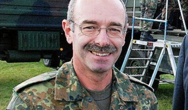 KFOR Komutanı Görevini Volker Halbauer Devralıyor