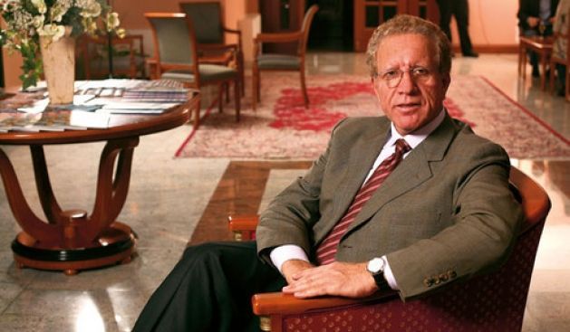 Pacolli: Hoxhaj'ın Beyninde Boşluklar Oluşmuş