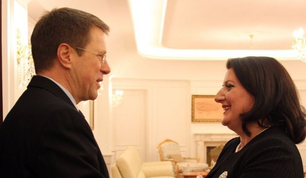 Jahjaga Zbogar ile Görüştü