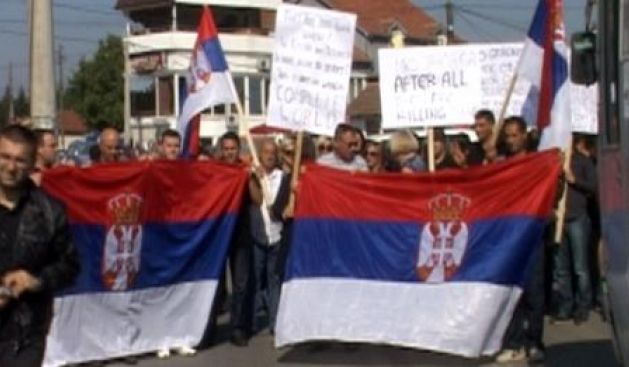 Sırplar Kuzeyde İdari Ofis'in Açılışını Protestolarla Karşılıyor