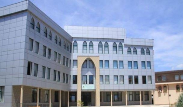 İslam Araştırmaları Fakültesinin İsminin Değiştirilmesi İsteniyor