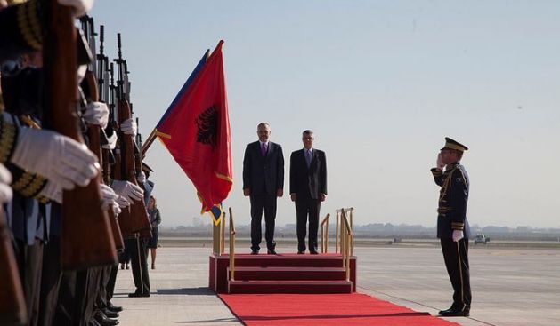 Kosova ve Arnavutluk Hükümetleri Ortak Toplantısı Aralık Ayına Ertelendi