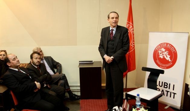Cliff: Daha Geç Kuzey de Görüşülecek