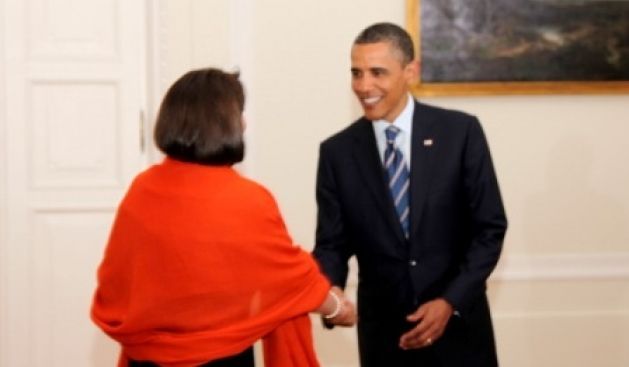 Obama'dan Jahjaga'ya Kutlama