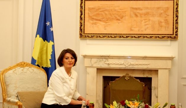 Jahjaga 5 Yıllık Görev Süresini Tamamlamak İstiyor