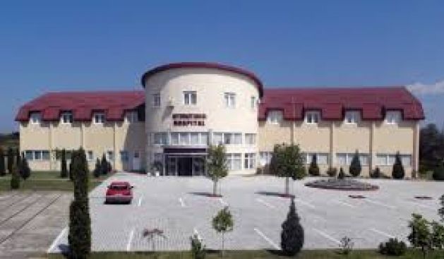 Sağlık Bakanlığının Kararına Rağmen "Heart" Kliniği Çalışıyor