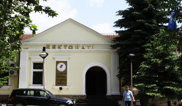 Priştine Üniversitesi Yönetim Kurulu Üyeleri Maaşları Katlandı