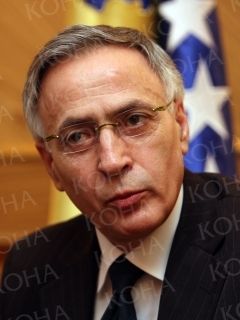 Krasniqi AB Eleştirilerine Karşı