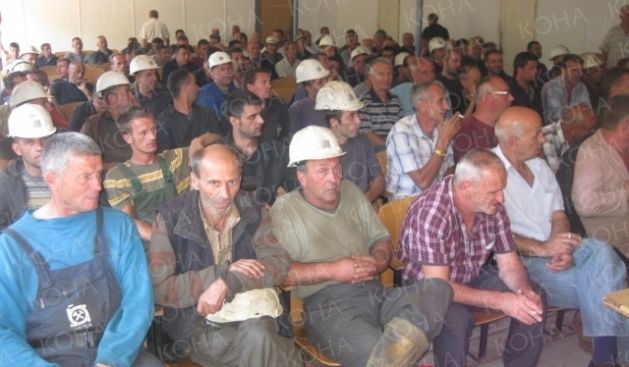 Trepçe'nin 700 Çalışanı Greve Başladı