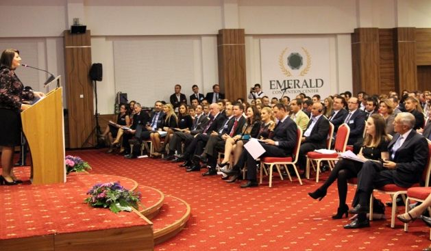 Jahjaga: Kosova'nın En Büyük Zenginliği Gençlik