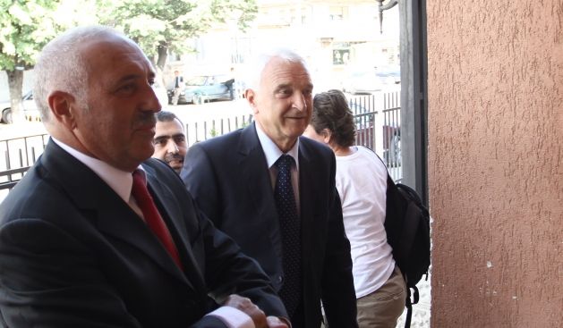 Tolaj 18 Ay Hapis, Bukoshi İse Üç Yıl Kamuda Çalışmama Cezasına Çarptırıldı