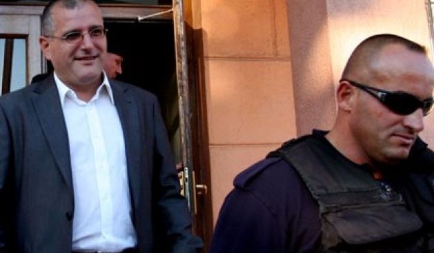 Xhabir Zharku Kosova'ya 270 Bin Avro'ya Mal Oldu