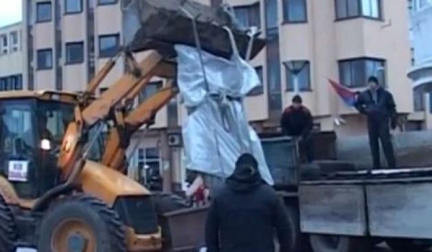 Sırbistan Jandarması UÇPMB Anıtını Kaldırdı