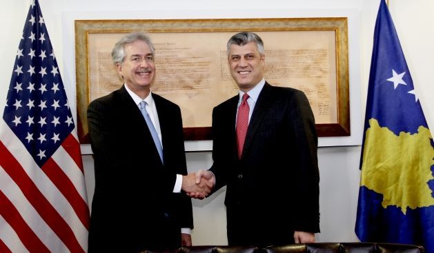 Thaçi Dünyanın Ünlü Siyasileriyle Telefonla Görüştü