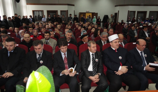 İslam Etütleri Fakültesi 20. Yıldönümünü Kutladı