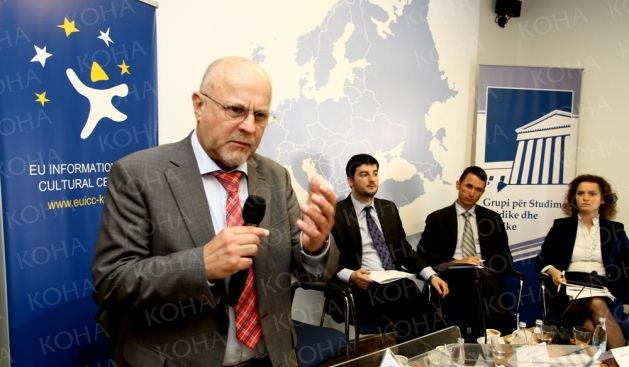 Siyasi Partileri Finanse Edenler Bilinmiyor