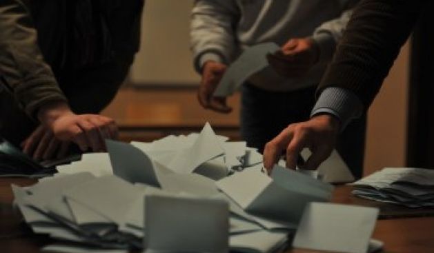 Sırp Paralel Strüktürleri Seçimleri Örgütlemekte Kararlı