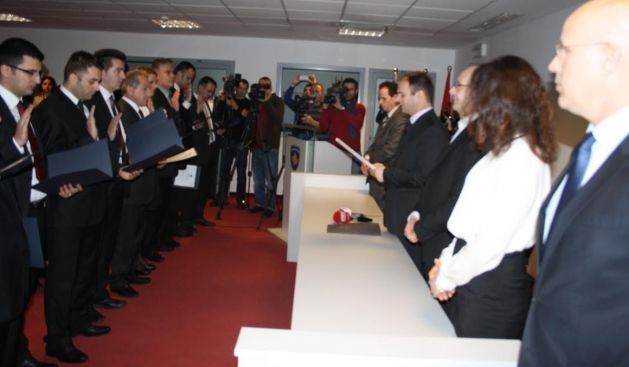 Kosova İlk Özel İcra Yetkililerine Kavuştu