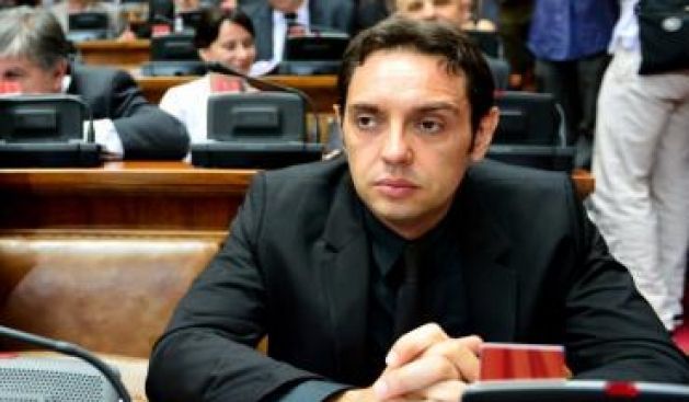 Vulin İstifa Etti?