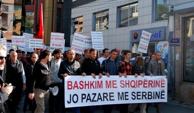 Priştine'de Protestolar Bugün de Düzenleniyor