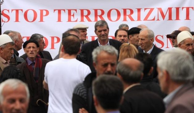 Priştine'deki Protestoda, Terörizmin Kabul Edilmez Olduğu Vurgusu