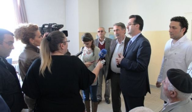 QKUK'da 250 Hastaya Protez Göz Takıldı