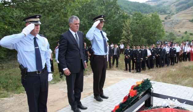 Enver Zymberi, Fedakarlık Örneği