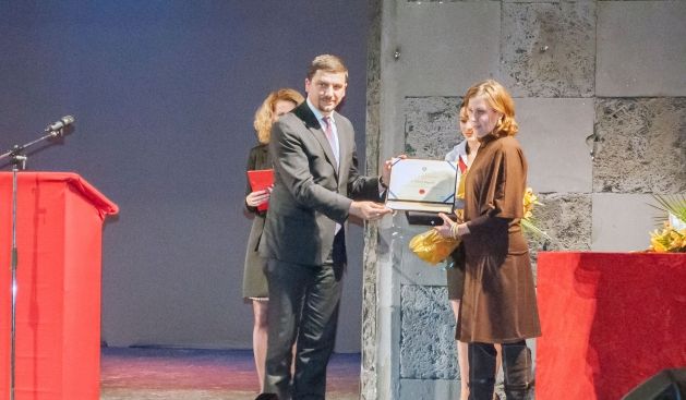 Dünya Tiyatrolar Gününde Tiyatroculara Ödüller Verildi