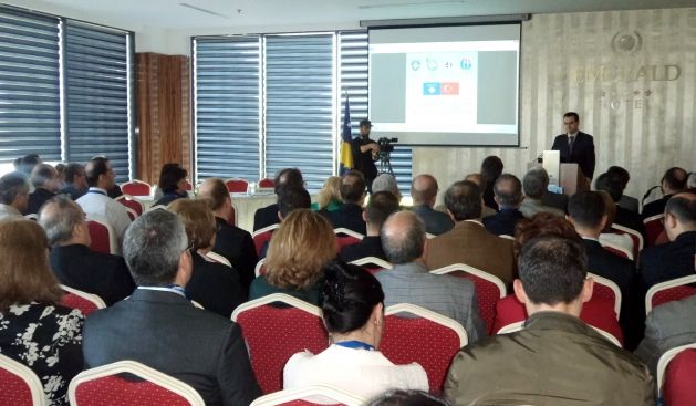 Türkiye ve Kosova Gastroenterologları Priştine'de Buluştu