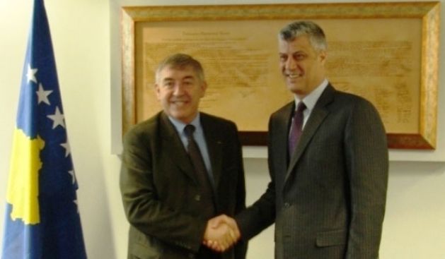 Thaçi, Yardımı İçin EULEX Şefine Teşekkür Etti