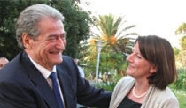 Berisha ile Jahjaga Durs'ta Buluştu