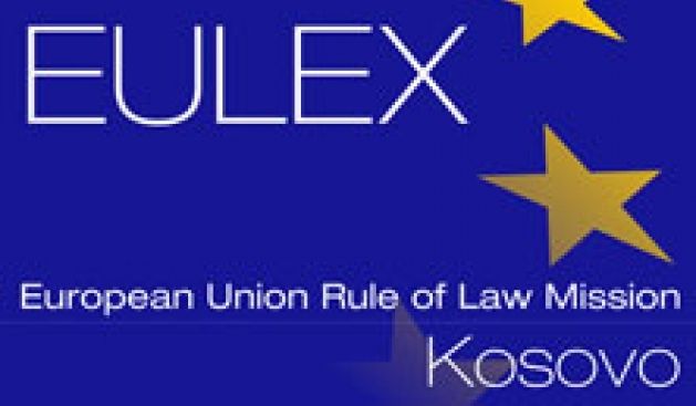 EULEX'in İki Polisi Yaralandı