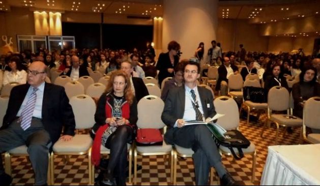 Bakan Agani Atina'da