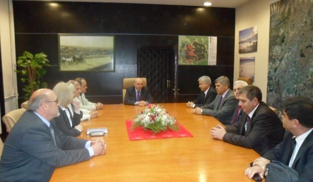 İsa Mustafa Bursa Belediyesi Heyetini Kabul Etti