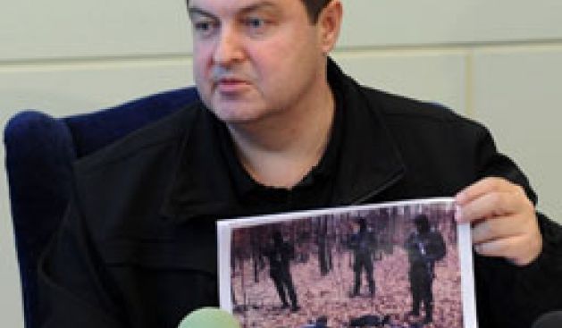 Sırbistan Kosova'nın İki Polisini Tutukladı