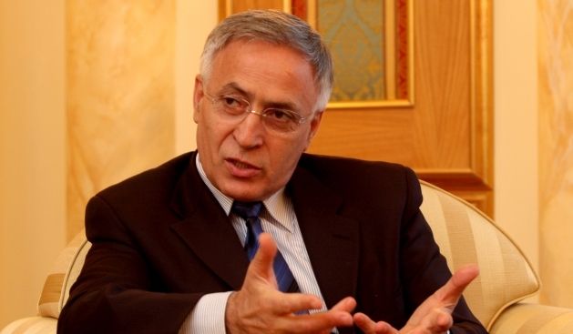 Krasniqi'den Telefon Dinlemelerine Tepki