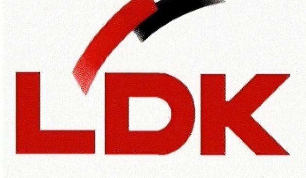 LDK Seçim ve Anayasa Komisyonu'ndan Çekildi